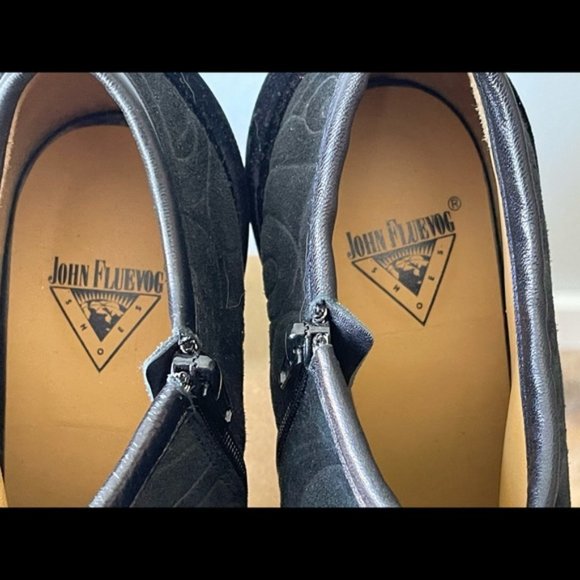 SOLD!!! John Fluevog Side Zip, Heeled Shoe, - Picture 3 of 10